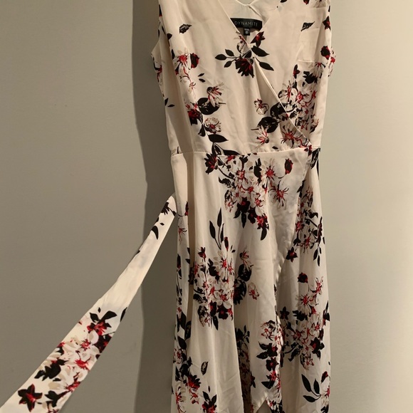 High/Low Dress - Picture 7 of 7